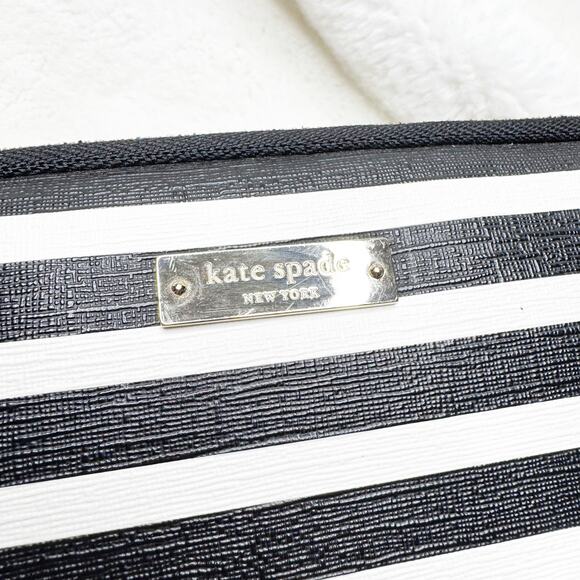 KATE SPADE New York Black & White Stripe Padded iPad Tablet Zip Case - Picture 7 of 10